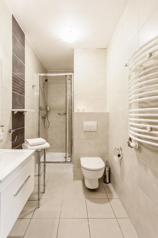 Hotel Modrzewiowy Dwor Gliwice Exterior foto